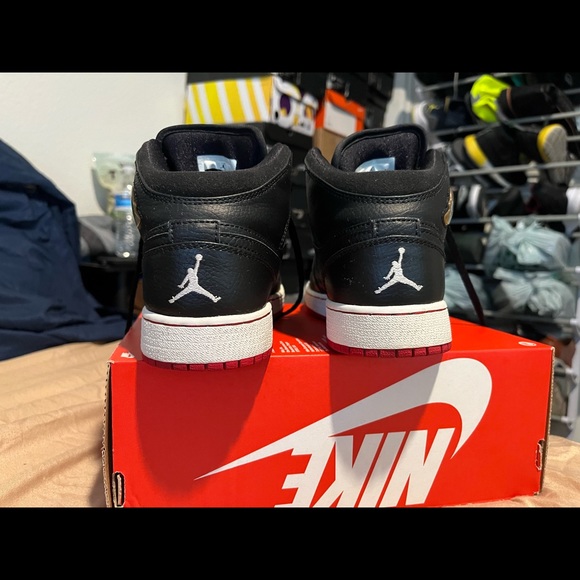 Jordan - Picture 5 of 6